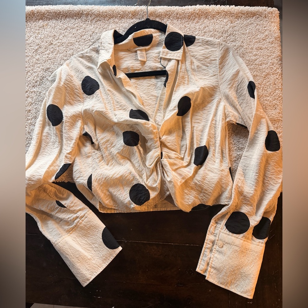 H&M cropped blouse